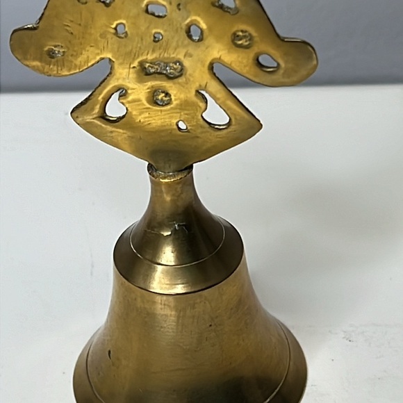 Vintage Solid Brass Winged Angel Bell / Vintage Brass Bell Handheld - Picture 4 of 4